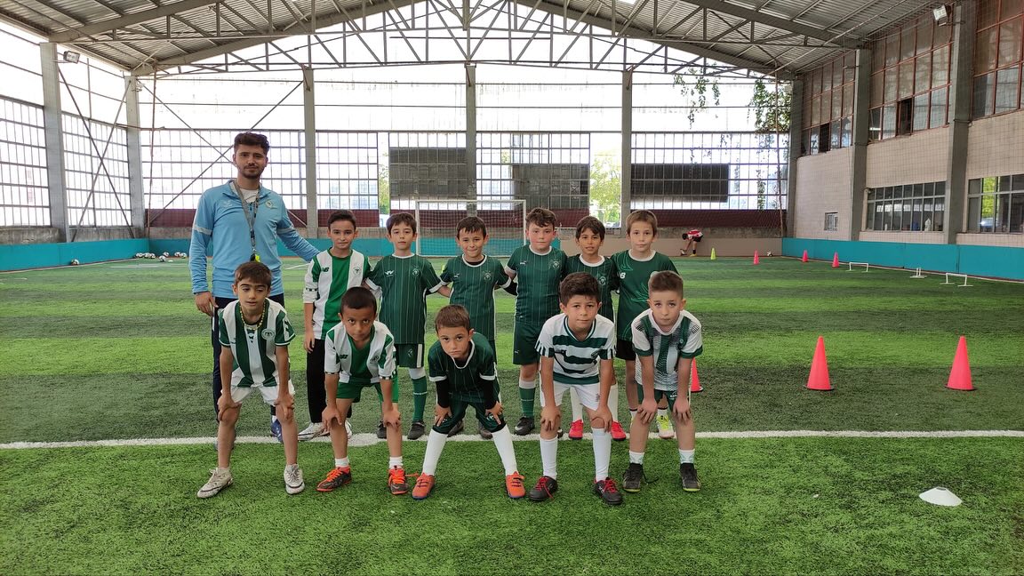 Konyaspor Futbol Okulu Karatay’da Antrenman ve Kayıt Çalışmalarına Devam Ediyor!