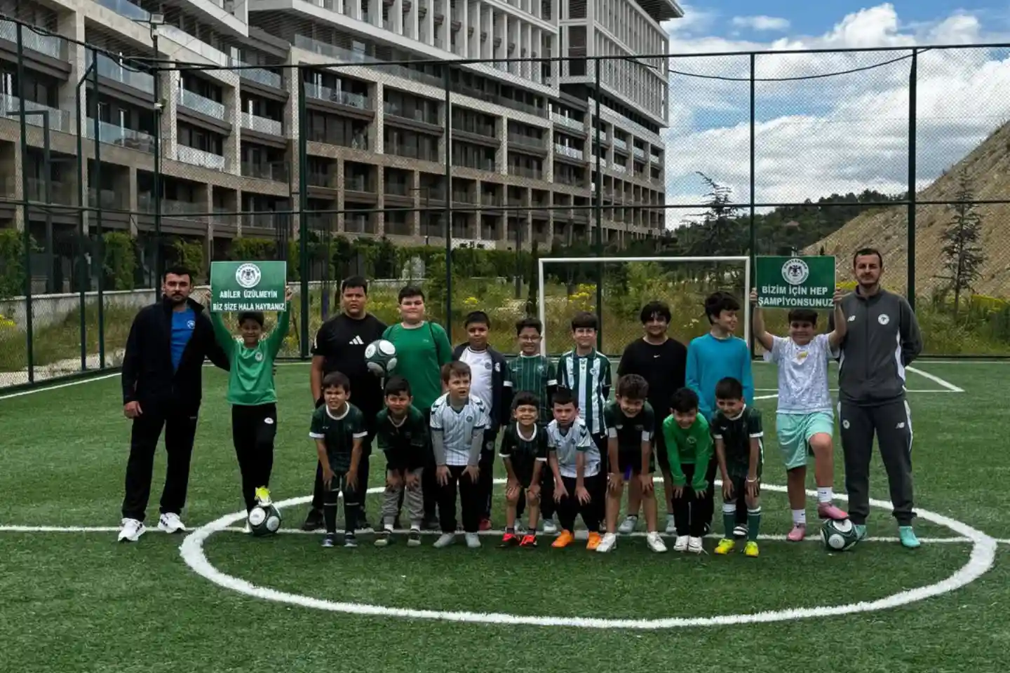 Yeşil-Beyaz Sevda_ Daima Konyaspor